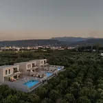 וילה Hesperian Luxury With Private Heated Pools חאניה