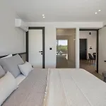 וילה Hesperian Luxury With Private Heated Pools חאניה