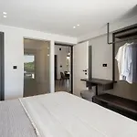 Villa Hesperian Luxury With Private Heated Pools Chania (Crete)