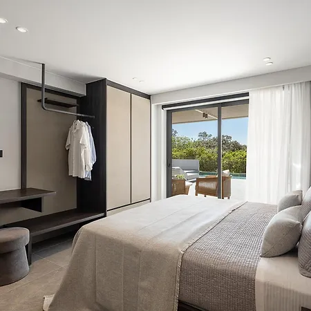 Villa Hesperian Luxury With Private Heated Pools